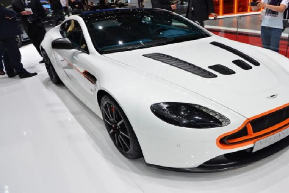 Aston Martin Vantage N430