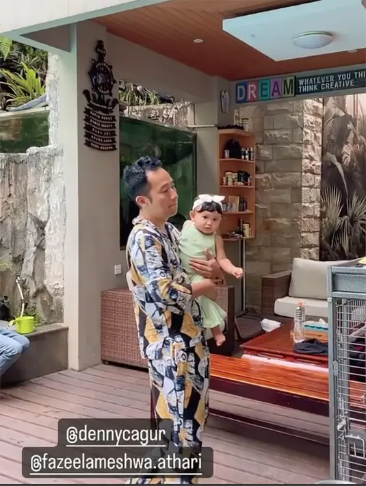 [Instagram/shantydenny]