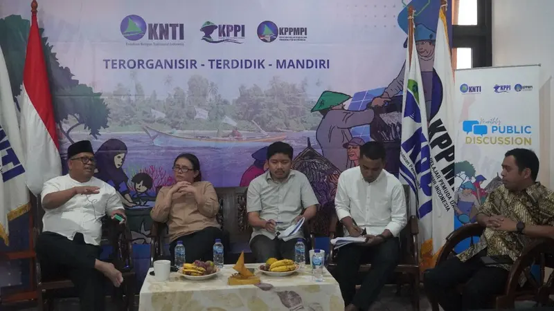 Diskusi bulanan Kesatuan Nelayan Tradisional Indonesia (KNTI) tentang "Keamanan Tenurial dan Pembangunan Sosial bagi Nelayan Kecil dan Tradisional di Indonesia". (Dok KNTI)