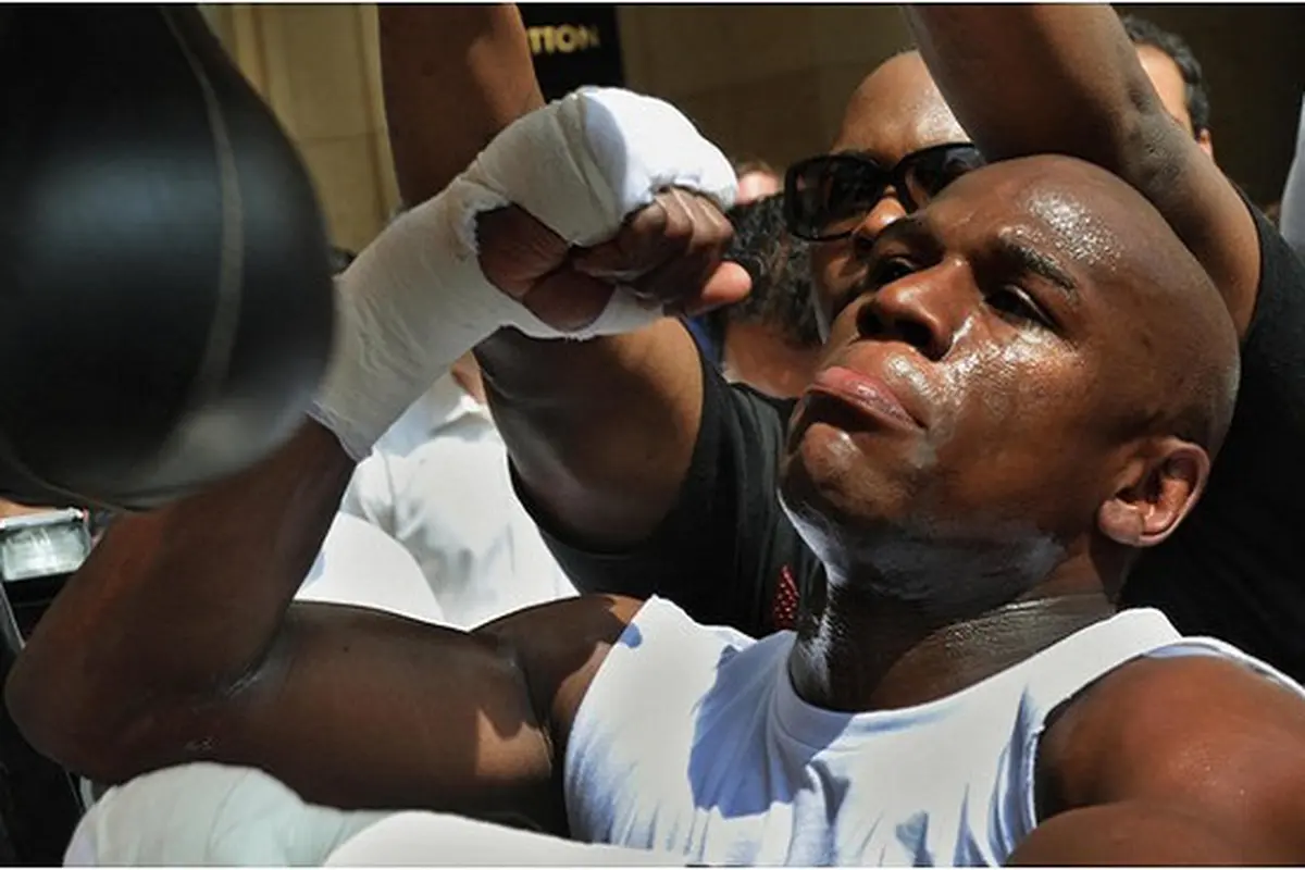 Floyd Mayweather. Sumber Foto: Skysports