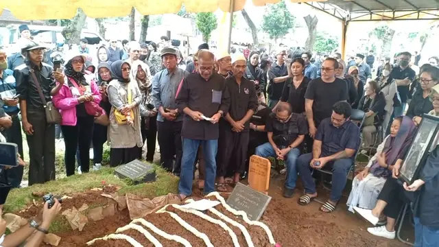 Pemakaman Nomo Koeswoyo