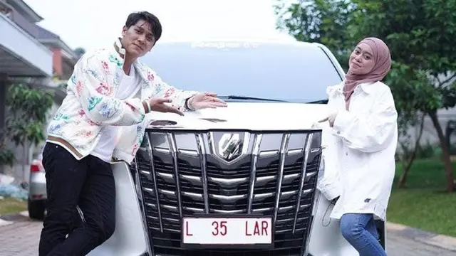 Lesti Kejora dan Rizky Billar