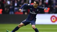 Pemain Paris Saint-Germain, Angel Di Maria dikabarkan http://www.express.co.uk/ menjadi incaran Barcelona dengan harga 46 uta pound sterling. (AFP/Franck Fife)