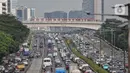 Kendaraan bermotor menghasilkan emisi gas berbahaya seperti karbon monoksida (CO), nitrogen oksida (NOx), dan partikulat halus (PM2.5). (Liputan6.com/Angga Yuniar)