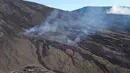 Terletak di tenggara Reunion, Piton de la Fournaise adalah salah satu gunung berapi paling aktif di dunia. (Richard BOUHET / AFP)