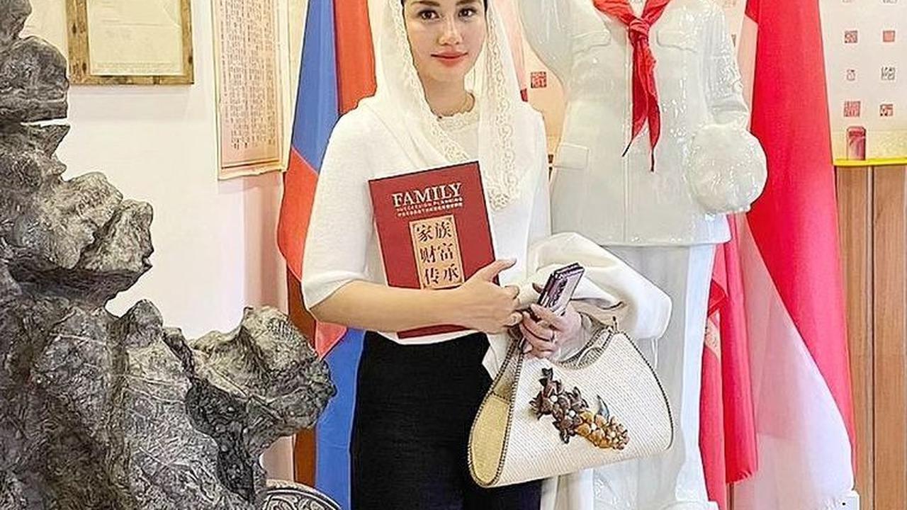 Dapat Beasiswa di Universitas Zhejiang China, Ini Sederet Prestasi Novita Hardini Istri Bupati Trenggalek