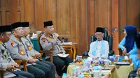 Kunjungi 2 Ponpes di Jatim, Kapolri: Bangun Silaturahmi dan Sinergi