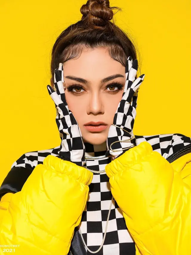 Celine Evangelista. (Foto: Rio Motret dari Instagram @celine_evangelista)