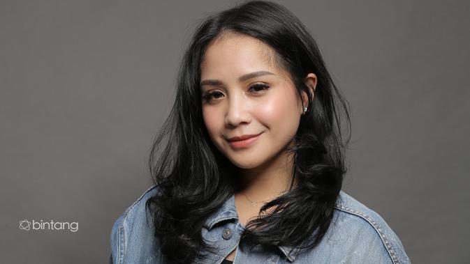 Intip Gaya Nagita Slavina Ngerap Lagu Via Vallen, Sayang 