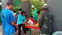 Pasangan suami istri kakak beradik di Karimun digerebek warga