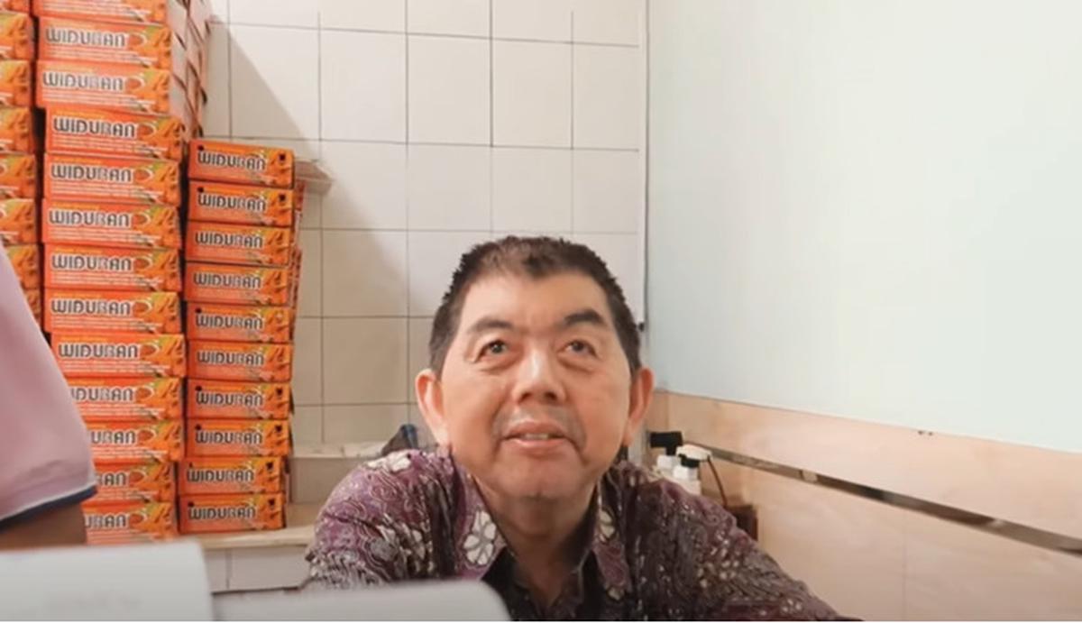 Sosok Pemilik Restoran Ayam Goreng Widuran