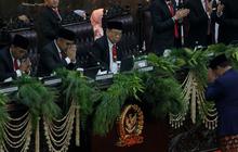 VIDEO: Ruang Sidang Riuh Bergemuruh Nama Prabowo dan Gibran Disebut Ketua MPR Ahmad Muzani