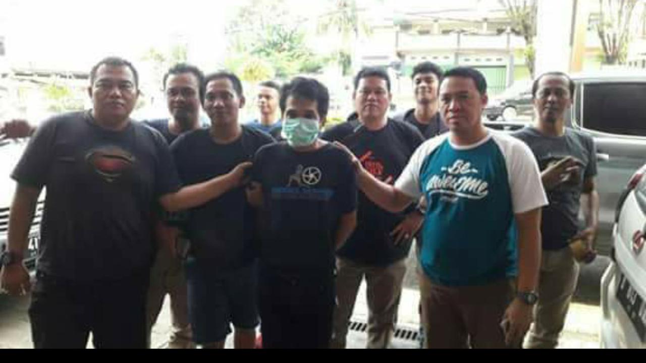 Penangkapan tersangka pembunuh calon pengantin wanita Palembang. 