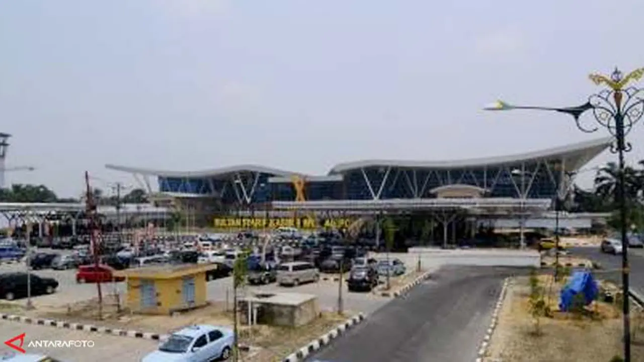 bandara-131029b.jpg