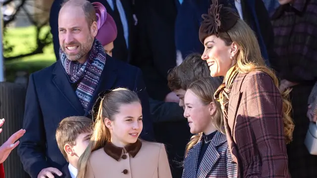 Tampilan Italian Style Kate Middleton Saat Kebaktian Natal Kerajaan Inggris di Sandringham