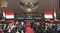 Pembacaan sumpah dan janji anggota DPR periode 2024-2029, Selasa (1/10/2024). (tangkapan layar youtube&nbsp;DPR RI)