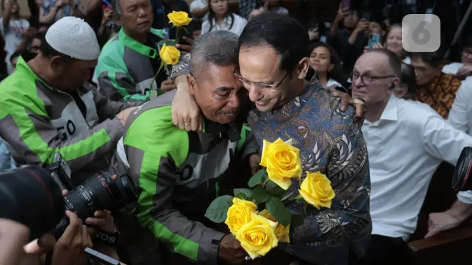 Hakim Sebut Nadiem Punya Niat Menguntungkan Korporasi Lewat Chromebook