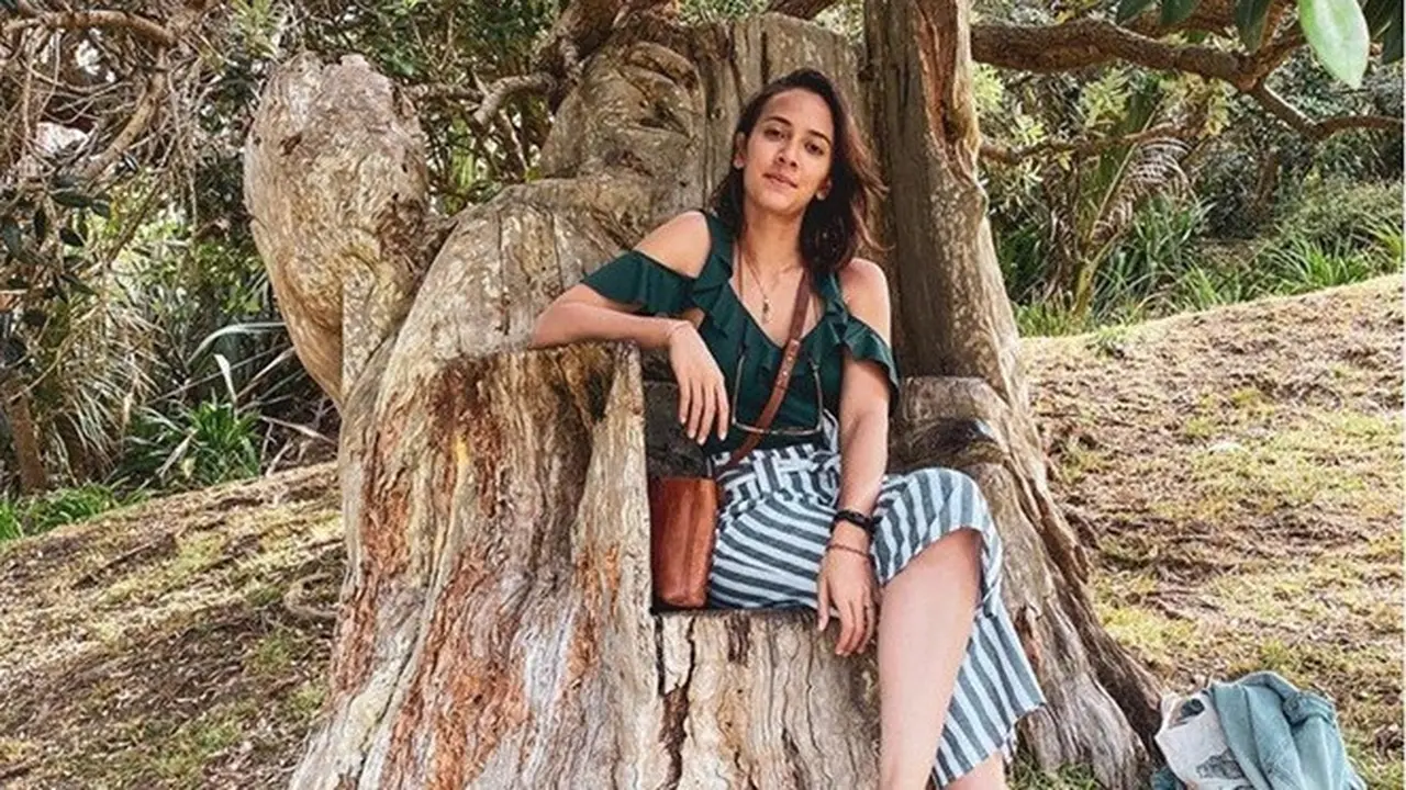 6 Potret Nadine Alexandra saat Berlibur di Alam, Aktif di Pelestarian Lingkungan
