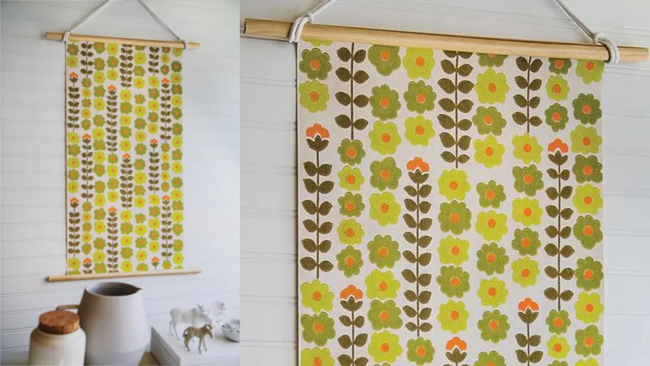 DIY Hiasan dinding dari Wallpaper