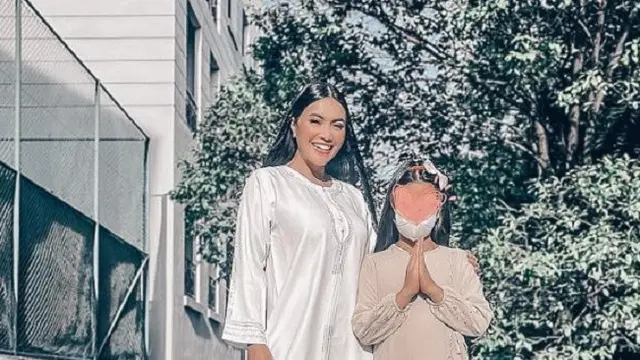 Denada (Foto: Instagram/@denadaindonesia)