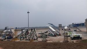 2 Penerbangan Singapura Dibatalkan Imbas Kabut Asap di Bandara Palembang