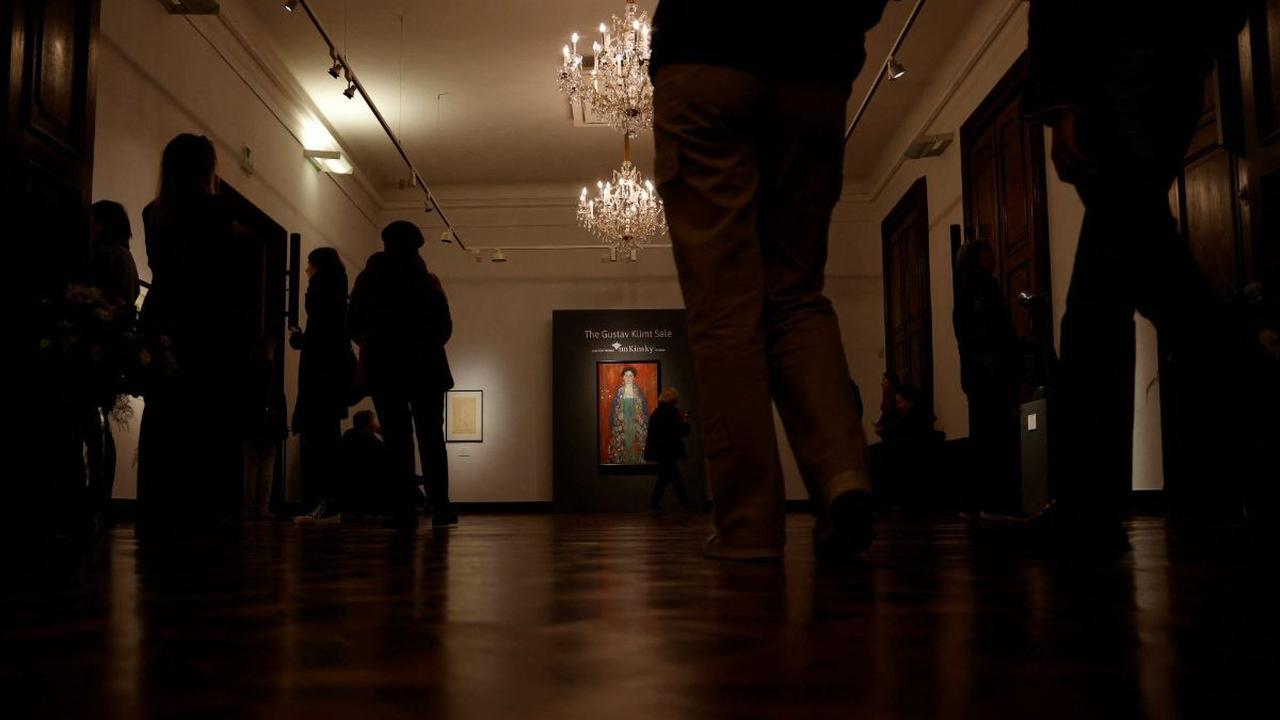 Menurut rumah lelang Kinsky, karya lukisan ini belum selesai ketika sang seniman Gustav Klimt meninggal dunia.