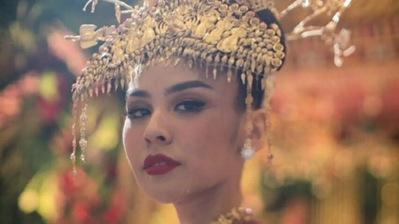 Foto Adara Taista Menantu Hatta Rajasa, yang Meninggal karena Kanker melanoma.