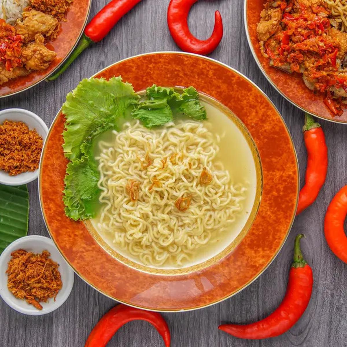 Cara Tepat Rebus Mie Telur Agar Tidak Menggumpal dan Lengket