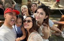 7 Potret Keseruan Siti Badriah Nikmati Babymoon Kedua Sambil Momong Xarena di Bali Zoo