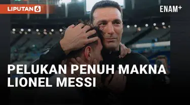 Kemenangan Argentina di babak semifinal disambut gegap gempita para pemain timnas. Nampak momen haru usai laga penting tersebut ditunjukan Lionel Messi dan sang pelatih.