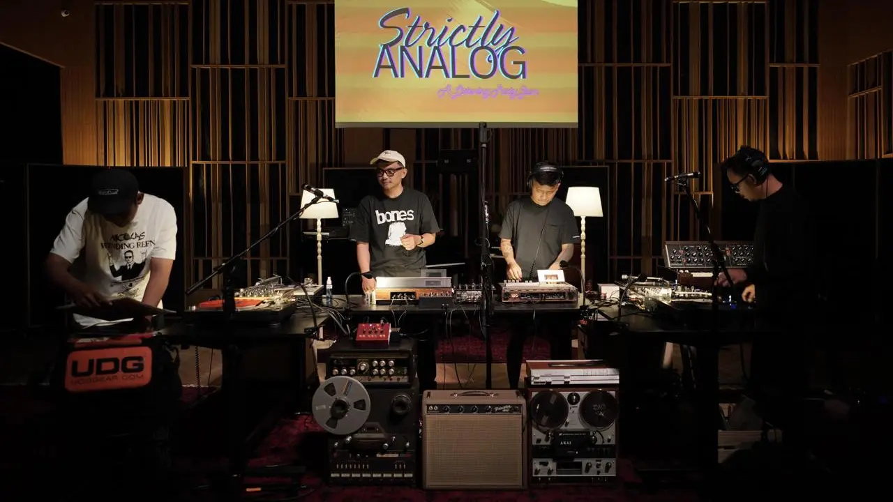 Reverend & Co. Studios bekerja sama dengan Lokananta Records menggelar acara DJ spesial bertajuk "Strictly Analog" pada Selasa, 27 Agustus 2024