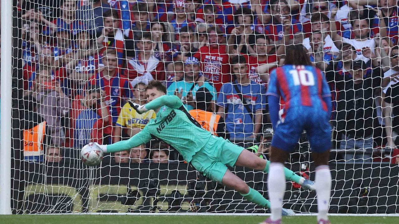 FOTO: Kalahkan Manchester City,  Pertama Kali Crystal Palace Juara FA Cup