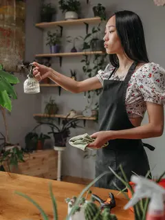 Di tengah kebutuhan yang semakin beragam, mengubah hobi menjadi side hustle bisa menjadi salah satu cara mendapatkan pemasukan tambahan. (Foto/Dok: Pexels)