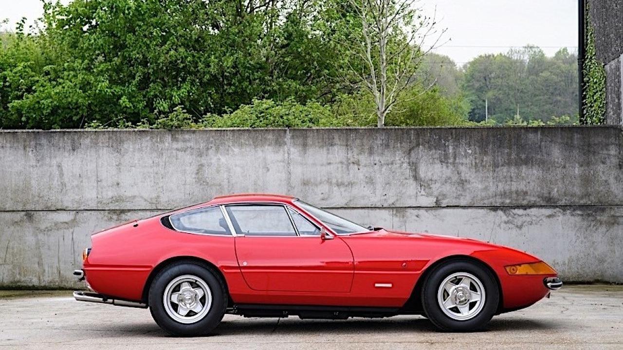 Ferrari 365 GTB atau 4 Daytona tahun 1972