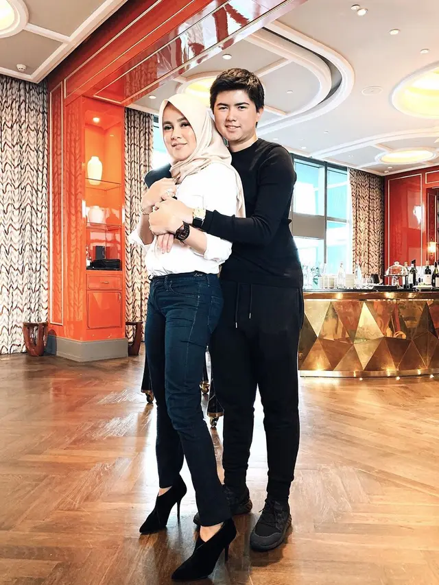 Momen Kompak Olla Ramlan dan Sean Michael Alexander (sumber: instagram/ollaramlanaufar)