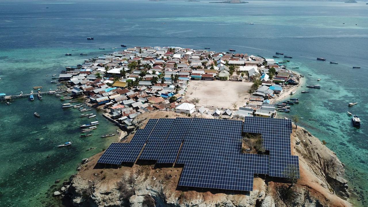 GreenBank Jepang Investasi Rp16,3 Triliun di PSN Wiraraja Galang untuk Energi Hijau