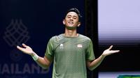 Tunggal putra Indonesia, Alwi Farhan menumbangkan Leong Jun Hao dari Malaysia dua gim langsung dengan skor 2-0, 21-12 dan 21-19 pada final beregu putra SEA Games 2025, di Thammasat University Rangsit Campus, Pathum Thani, Rabu (10/12/2025). (PBSI)