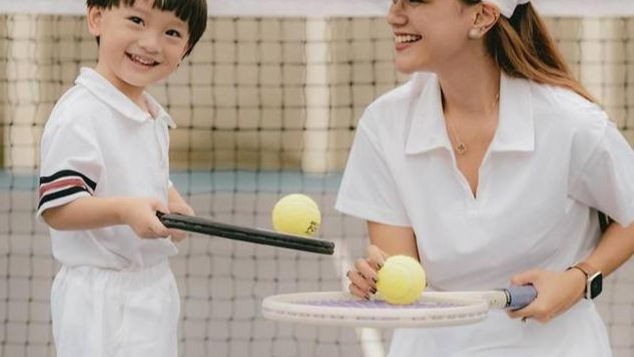 8 Foto Audi Marissa yang Tetap Cantik dan Stylish Saat Main Tenis