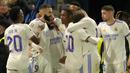 <p>Real Madrid. Karim Benzema dkk menjadi tim paling sering tampil di semifinal Liga Champions dengan 31 kali, termasuk yang terbaru pada musim 2021/2022 usai menyingkirkan Chelsea di perempatfinal. Dari 30 laga semifinal, Los Blancos sukses memenangkan 16 di antaranya. (AP/Kirsty Wigglesworth)</p>