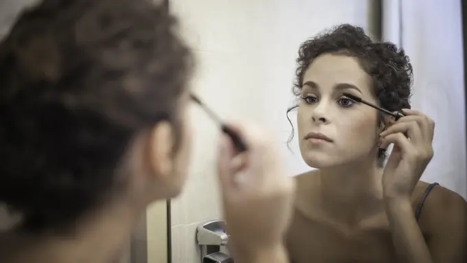 Hobi Telat? 5 Kesalahan Dandanan Ini Pasti Sering Kamu Lakukan