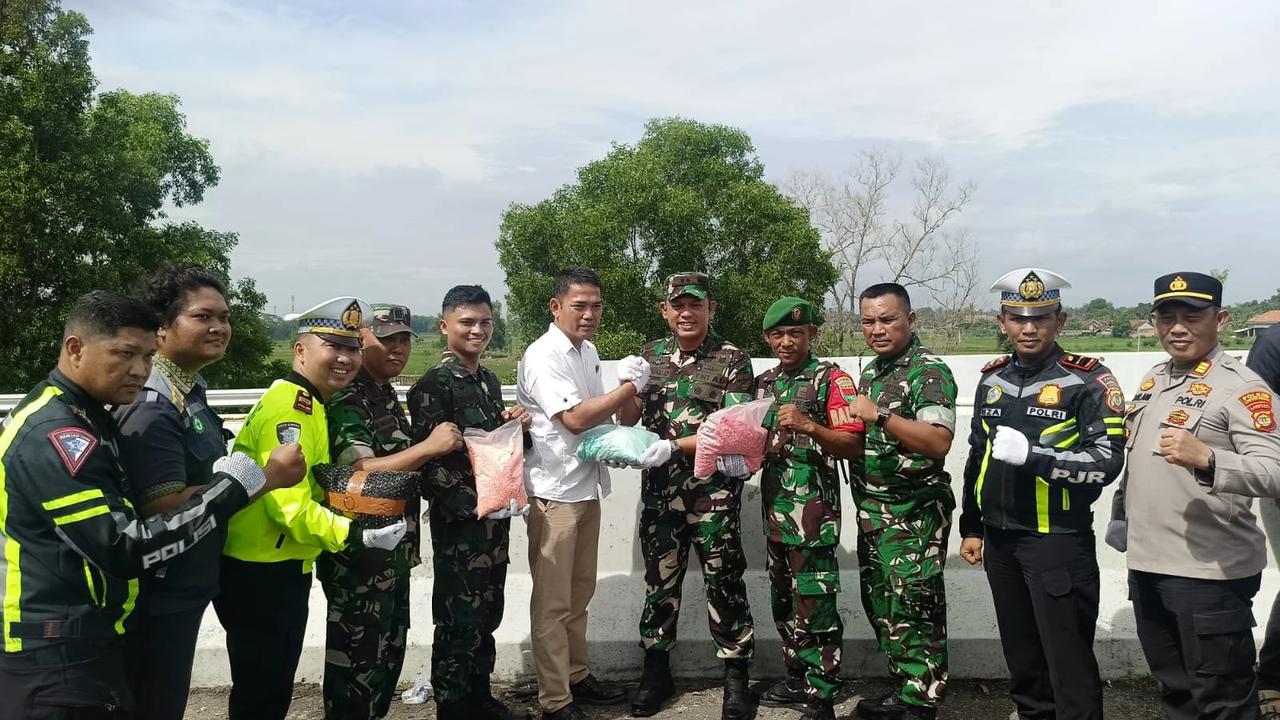 Prajurit TNI Korem 043/Gatam menemukan 90 Ribu Ekstasi di Tol Trans Sumatera