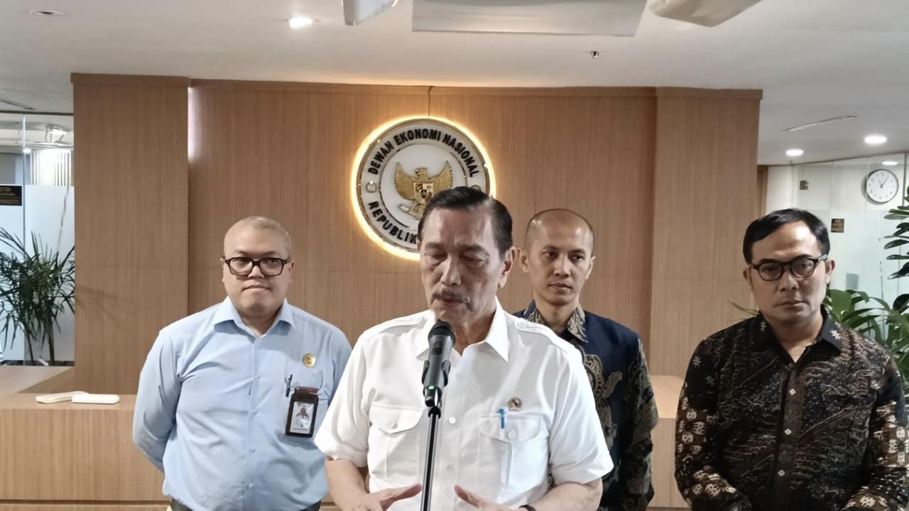 Luhut Undang Prabowo Tinjau Uji Coba Bansos Digital, Siap Diluncurkan Nasional Oktober 2026