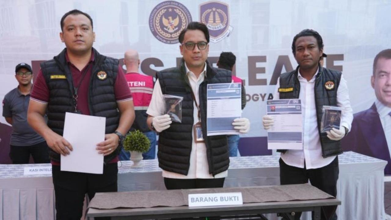 Tahukah Anda? Imigrasi Yogyakarta Deportasi Empat WNA Pelanggar Izin Tinggal