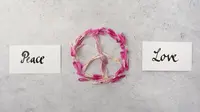 35 Peace and Love Quotes to Inspire Kindness and Positivity