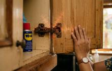 7 Cara Mengatasi Pintu Lemari yang Berdecit Tanpa Harus Memanggil Tukang, Jangan Langsung Ganti Engsel