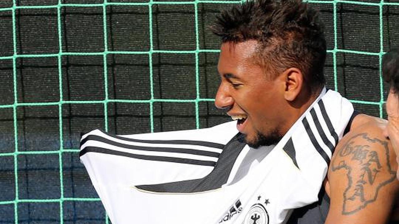 Bintang sepak bola bertato di Euro 2012