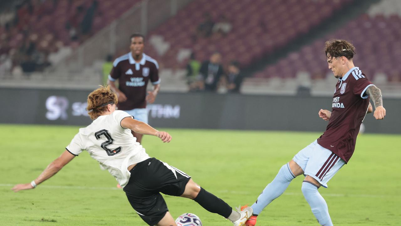 Aston Villa Tundukkan Indonesia All Stars