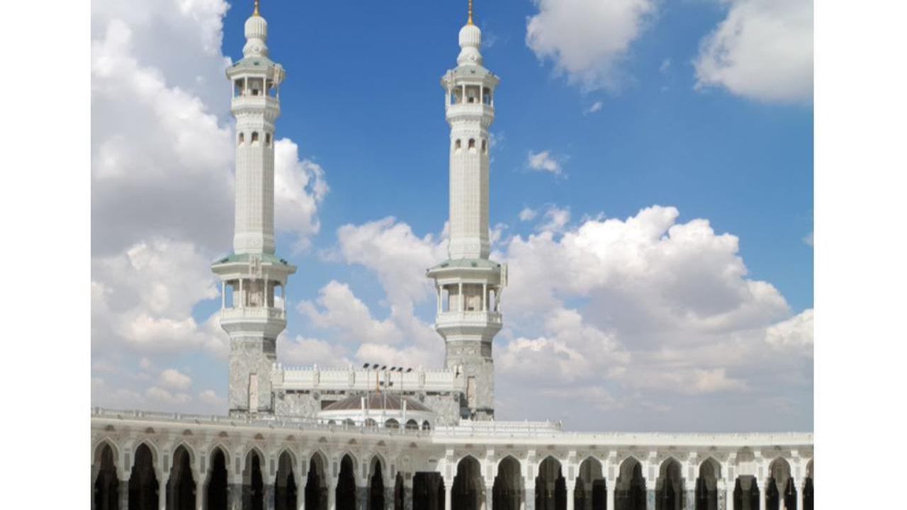 Kemudian jemaah usia 36-45 tahun sebanyak 26.284 orang.