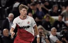 Ole Romeny Ucap Sumpah sebagai WNI di London pada 8 Februari