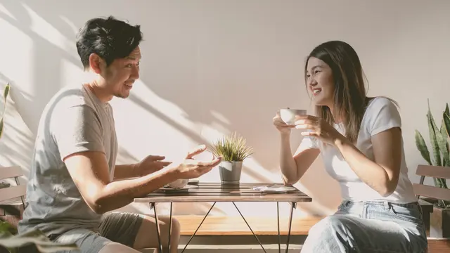 couple juli tanda cinta tulus dan bukan trauma bonding